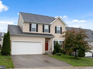 155 Tollerton Trl, Falling Waters, WV 25419
