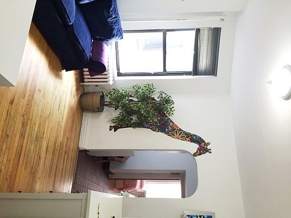 2nd image of 234 E 82nd St APT 19