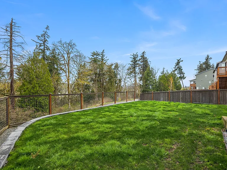 7967 112th Ln SE — Photo 36
