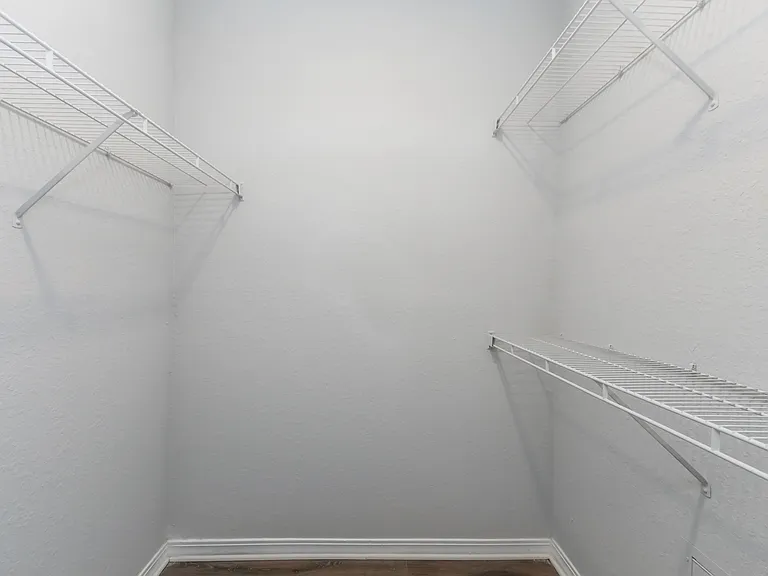 Registry at Windsor Parke — Photo 56