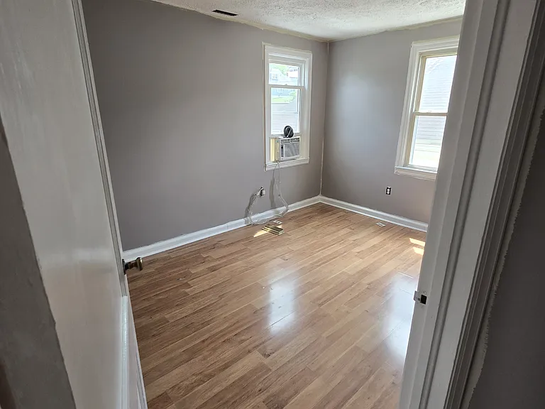 1216 E Main St #1/2 — Photo 2