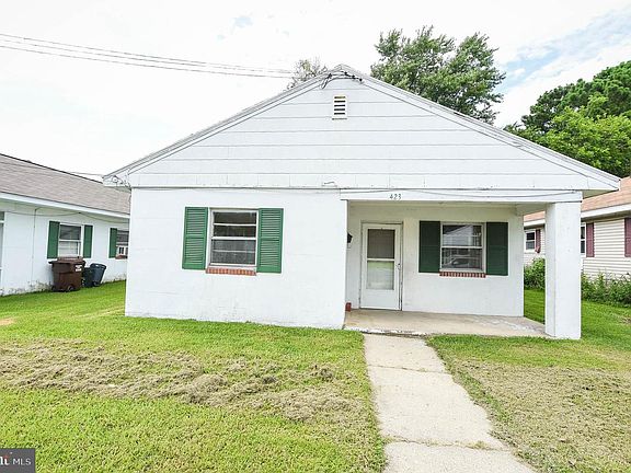 3rd image of 423 Linden Ave