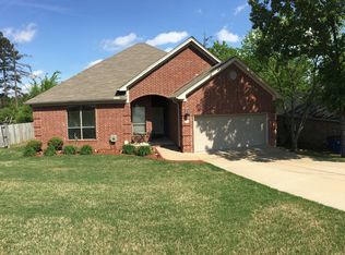 29 Turquoise Dr, Maumelle, AR 72113