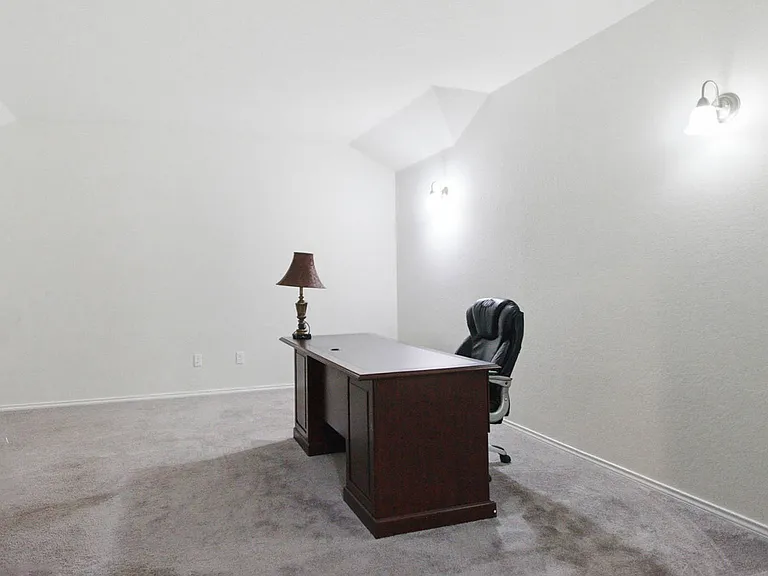 9010 Canopy Bnd — Photo 23