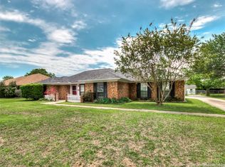 4405 Parkridge Dr, Benton, LA 71006
