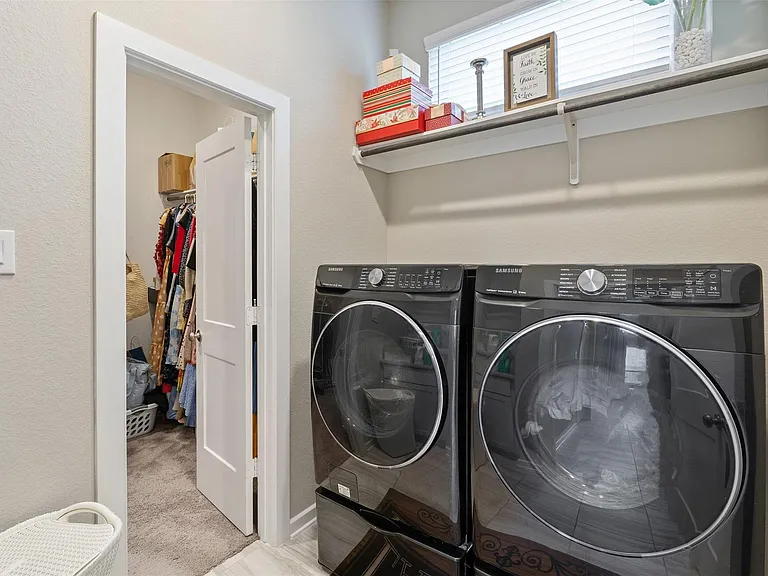 9868 Preserve Way — Photo 13