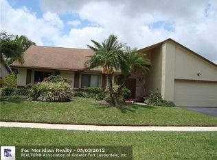 7070 NW 49th Pl, Lauderhill, FL 33319