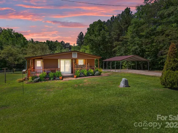 475 Romana Dr, Salisbury, NC 28146