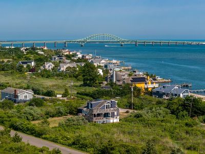 8 The Fairway, Oak Beach, NY, 11702