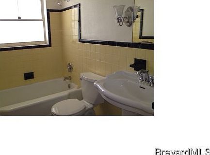 2nd image of 1136 Indian River Ave