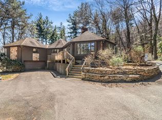 45 Panthorn Trail, Southington, CT