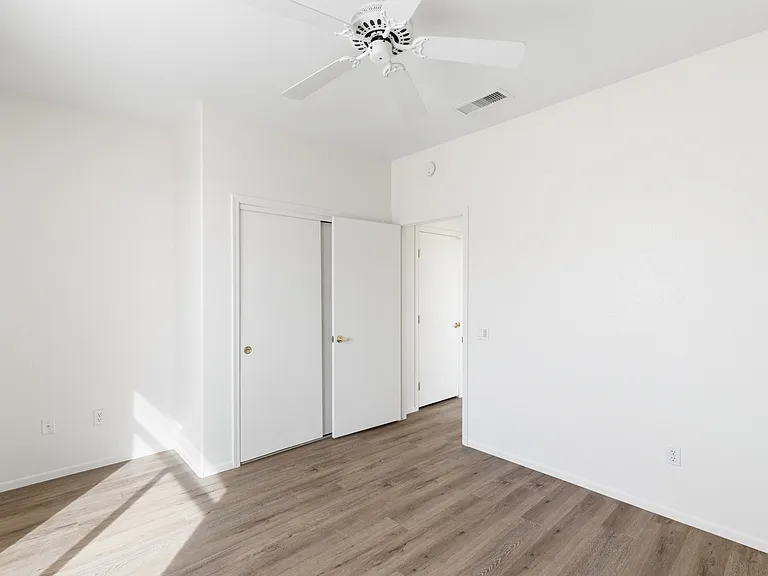 15452 W Via Manana — Photo 17