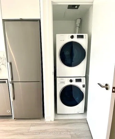 458 Richmond St W #1504 — Photo 10