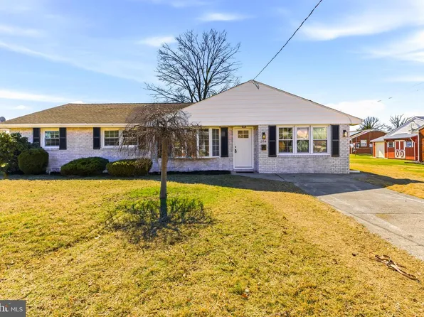 354 Memorial Ave, Gibbstown, NJ 08027