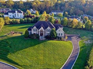 719 Montana Dr, Morganville, NJ 07751
