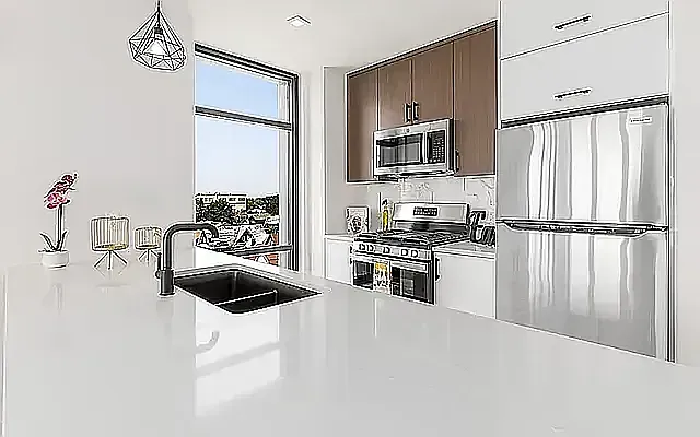 Rented by Reavis | media 3