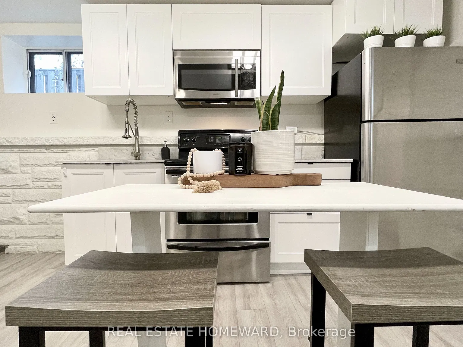 2 bed, $3,350 — Photo 3