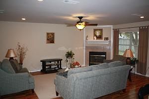 2nd image of 420 Lilac Ct