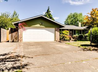 2305 Don St, Springfield, OR 97477