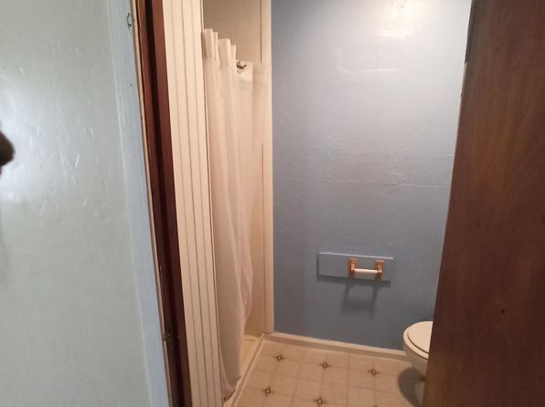 144 Virginia St APT A