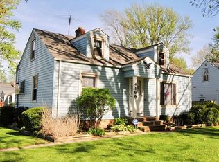 4169 Clague Rd, North Olmsted, OH