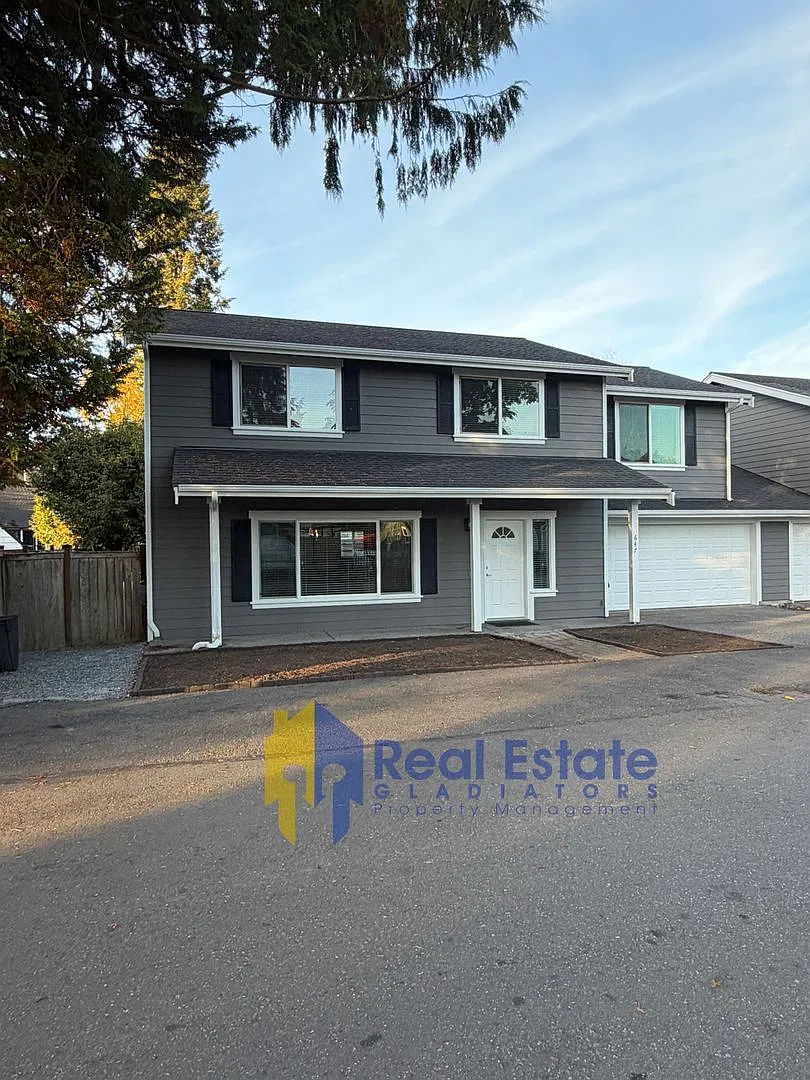 Beautifully Updated 4-Bedroom Home in Monroe, WA — Photo 1