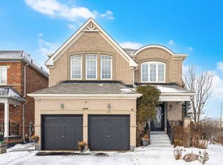 38 Lightcatcher Cir, Brampton, ON L6P 3P5
