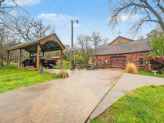 3rd image of 13262 Walnut Valley Rd