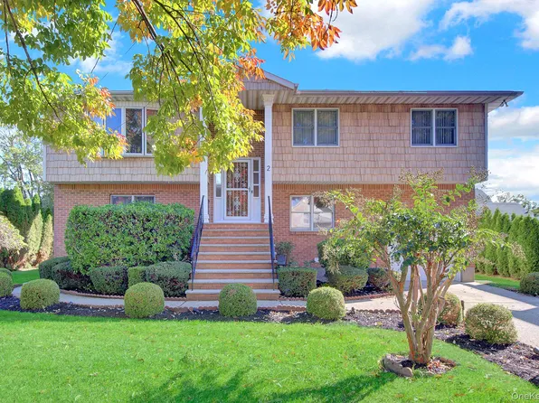 2 Old Broadway, New Hyde Park, NY 11040