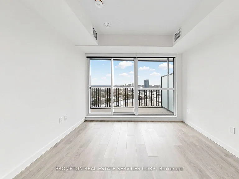 18 Esther Shiner Blvd #2006 — Photo 23