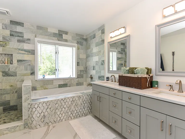213 Riverbend Rd — Photo 37