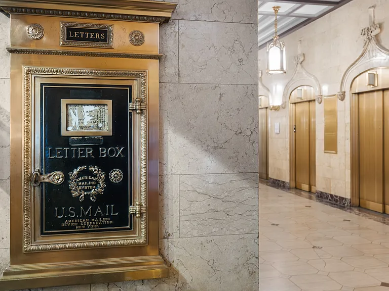 The Equitable Building — Photo 39