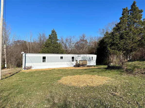 334 Lost Pnes, Union, MO 63084