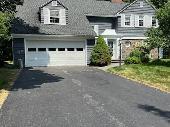 513 Bradford Pkwy, Syracuse, NY 13224