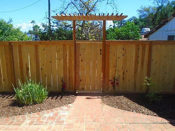 2nd image of 9434 Sierra Vista Ave #1