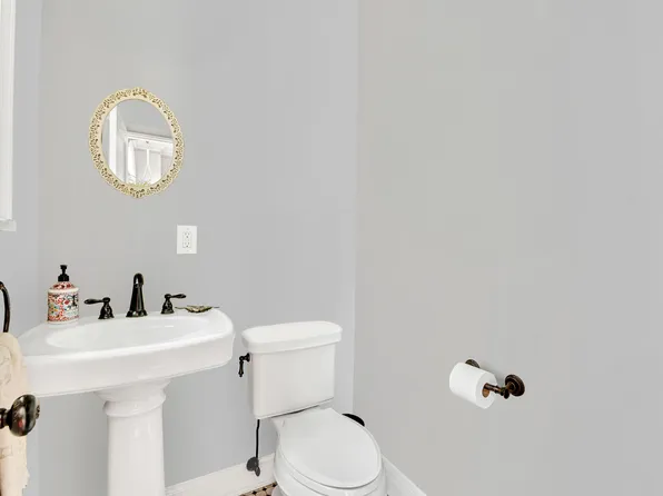 10 Carroll Street image 14 of 21