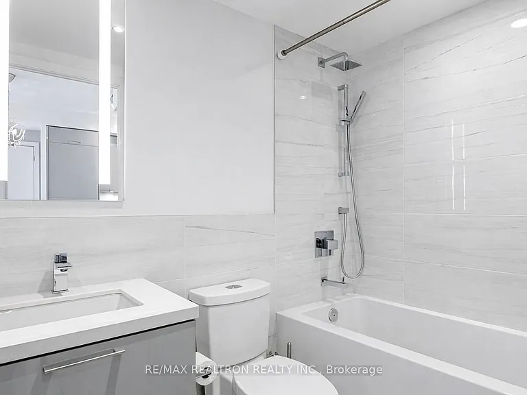 1 Grandview Blvd #2507 — Photo 8