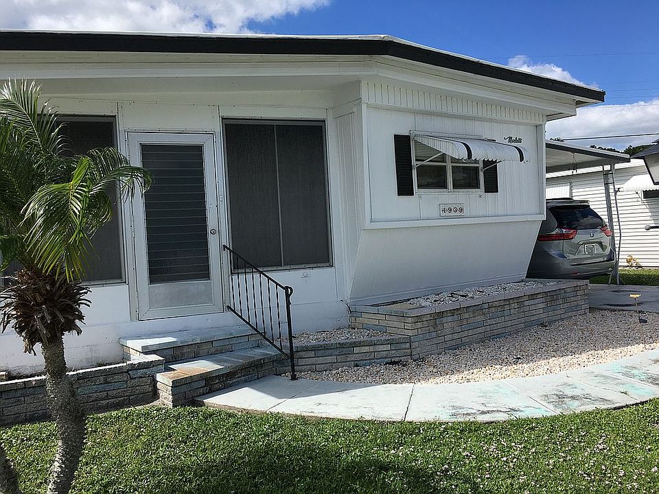 1st image of 4939 Winged Foot Ave