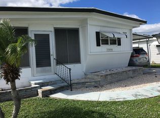4939 Winged Foot Ave, Sarasota, FL 34234