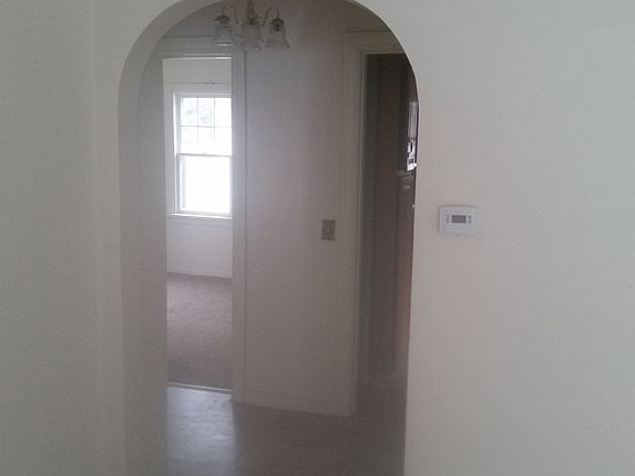 5th image of 3016 Highland St