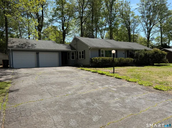 35 Preston Drive, Meriden, CT 06450