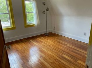 10313 SE Reedway St, Portland, OR 97266