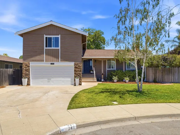 241 Garnet Dr, Livermore, CA 94550