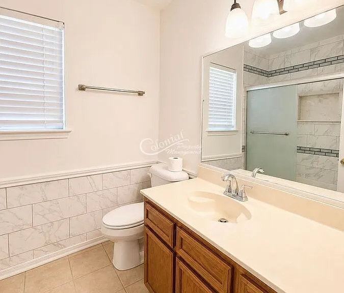 901 Kelso Dr — Photo 11