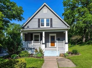 1030 Oneida Ave, Davenport, IA 52803