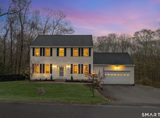 35 Lebanon Hill Road, Woodstock, CT 06281