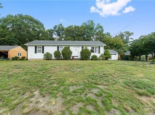 59 Coventry Cir, North Haven, CT 06473