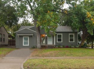 902 Ralph St, Grand Prairie, TX 75051