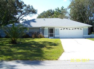 8296 Epic Ln, Spring Hill, FL 34608
