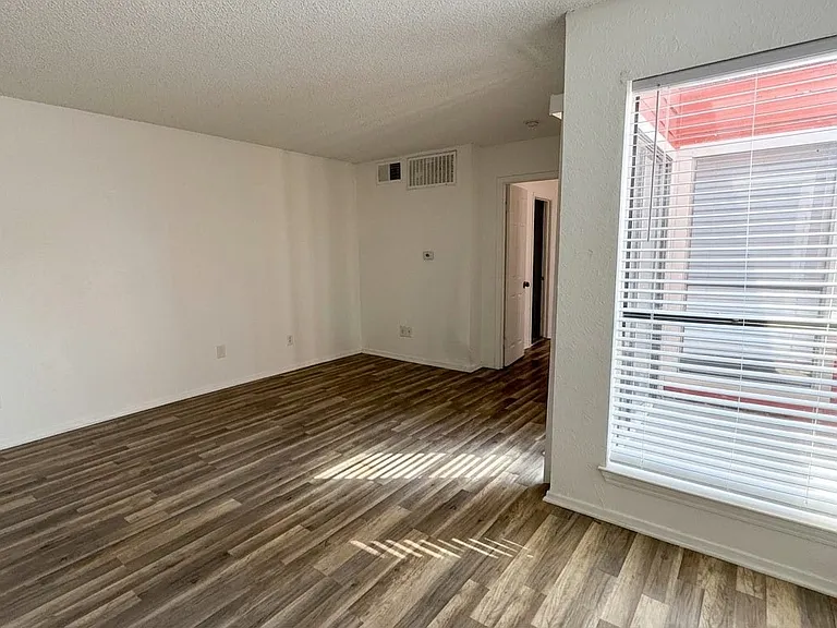 9811 Walnut St #F201 — Photo 6